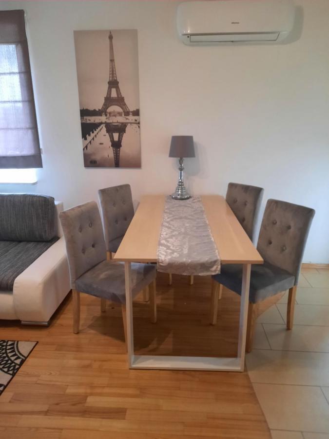 Apartamenty Nad Jeziorkiem Warszawa Eksteriør bilde